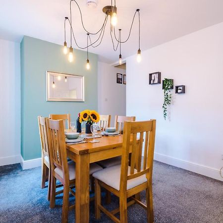Spacious 2-Bed City-Centre Cottage In Chester By 53 Degrees Property - Ideal For Groups & Couples - Sleeps 6 Eksteriør billede
