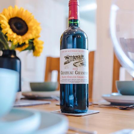 Spacious 2-Bed City-Centre Cottage In Chester By 53 Degrees Property - Ideal For Groups & Couples - Sleeps 6 Eksteriør billede