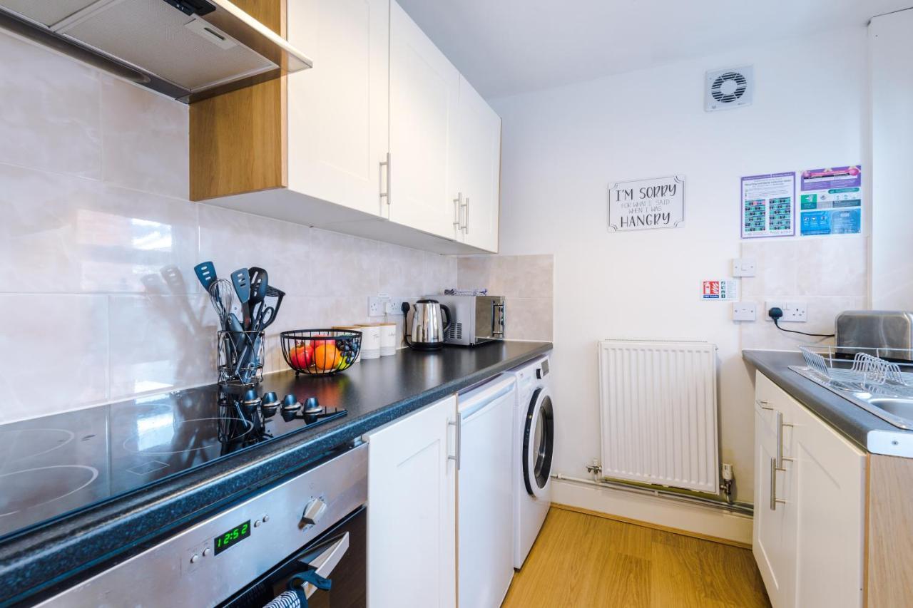 Spacious 2-Bed City-Centre Cottage In Chester By 53 Degrees Property - Ideal For Groups & Couples - Sleeps 6 Eksteriør billede