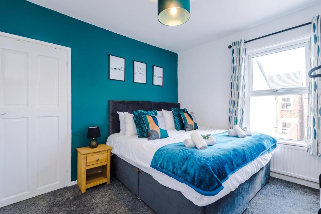 Spacious 2-Bed City-Centre Cottage In Chester By 53 Degrees Property - Ideal For Groups & Couples - Sleeps 6 Eksteriør billede